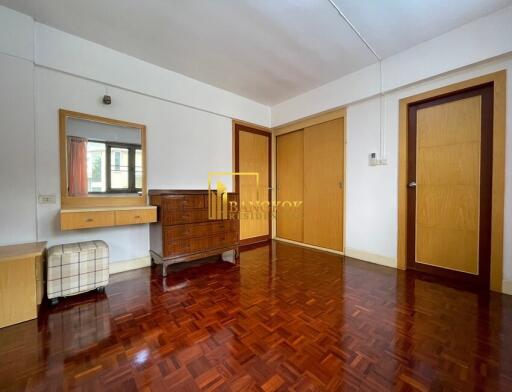 3 Bed Apartment in Phrom Phong