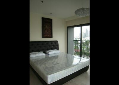 1 Bedroom For Rent in Noble Remix Thonglor