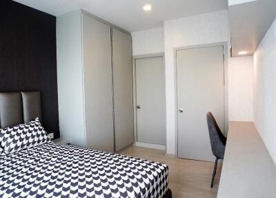 1 Bedroom For Rent in Life Sukhumvit 48