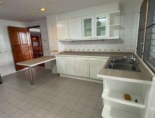 3 Bed Apartment For Rent in Thong Lo BR20412AP