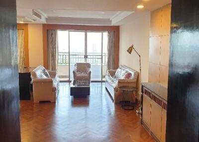 2 Bed Condo For Rent in Sathorn BR11288CD