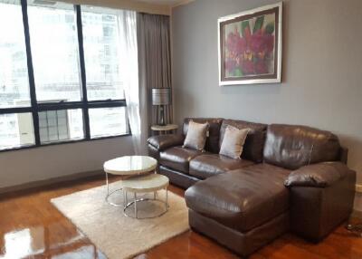 1 Bedroom For Rent in President Place, Chidlom