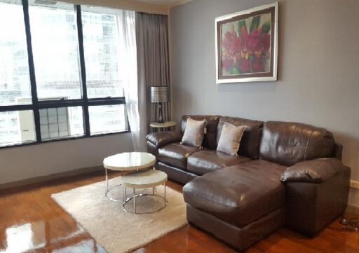 1 Bedroom For Rent in President Place, Chidlom