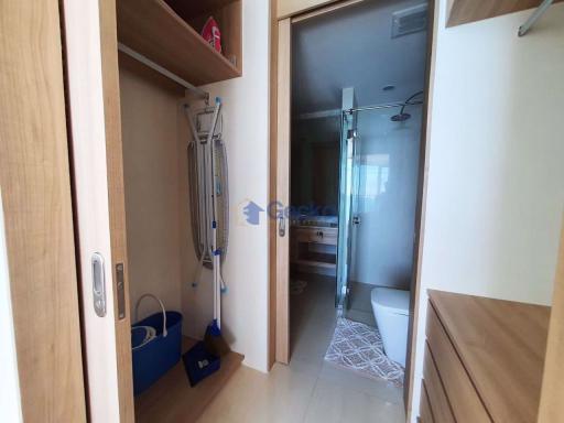 2 Bedrooms Condo in The Riviera Wong Amat Beach Wongamat C005393