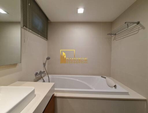 2 Bedroom Apartment For Rent in Asoke