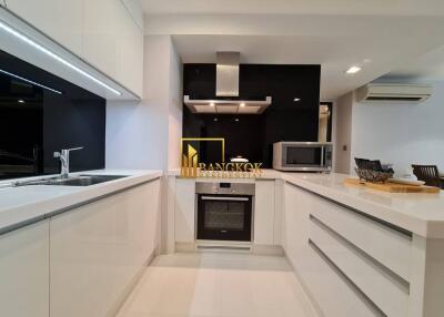 2 Bedroom Apartment For Rent in Asoke