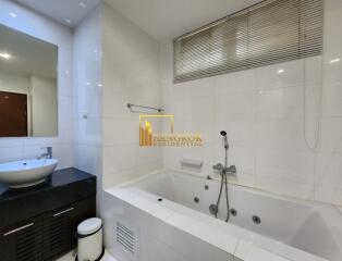 Sukhumvit City Resort  3 Bedroom Condo in Sukhumvit 11