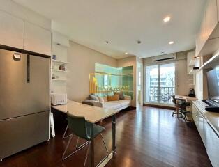 Ivy Thonglor  Modern 1 Bedroom Condo in Central Thonglor