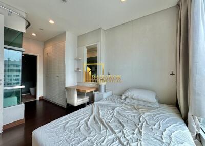 Ivy Thonglor  Modern 1 Bedroom Condo in Central Thonglor