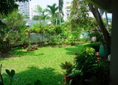 3 Bed Apartment in Phrom Phong