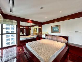 Baan Somthavil  Very Spacious 3 Bedroom Condo For Rent in Desirable Area