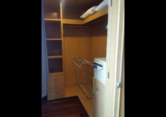 President Place  1 Bedroom For Rent in Chidlom