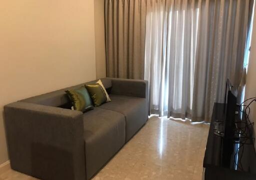 1 Bedroom For Rent in The Crest Sukhumvit 34