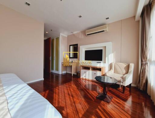 2 Bedroom Serviced Apartment For Rent in Asoke