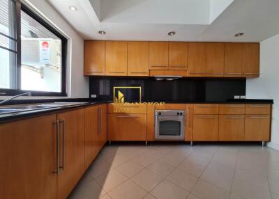 3 Bedroom Apartment For Rent in Phrom Phong