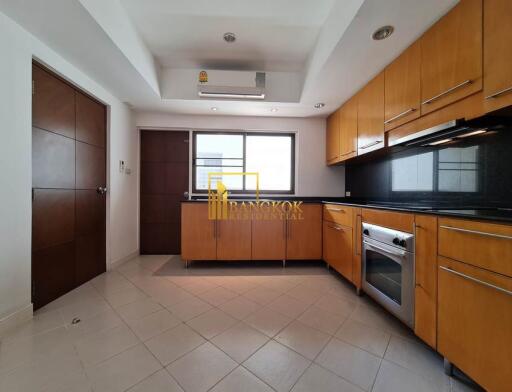 3 Bedroom Apartment For Rent in Phrom Phong