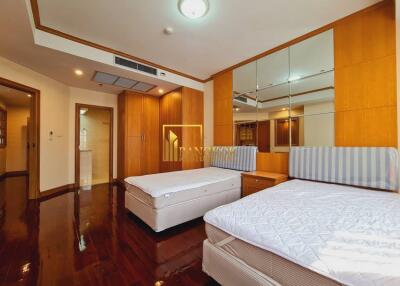 2 Bed Apartment For Rent in Thonglor