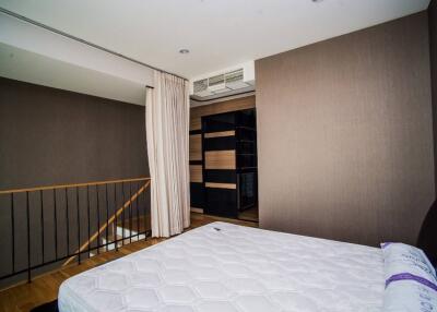 Emporio Place  1 Bedroom Duplex Condo For Rent And Sale