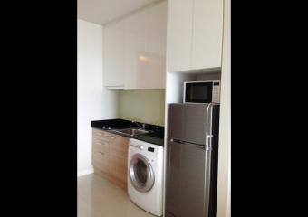 1 Bedroom For Rent in Circle Condominium