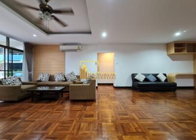 3 Bedroom Apartment For Rent in Nana