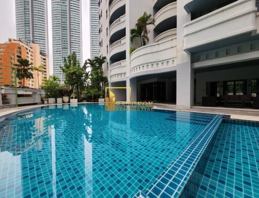 Renovated 3 Bedroom Asoke Apartment