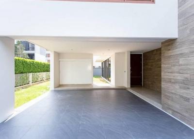 Parc Priva | Luxury House For Sale in Ratchada