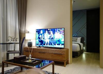 1 Bedroom For Rent or Sale in The Esse Asoke