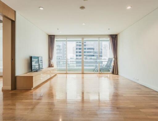 The Royal Saladaeng  3 Bedroom Condo For Rent And Sale in Silom