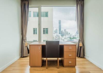 The Royal Saladaeng | 3 Bedroom Condo For Rent And Sale in Silom