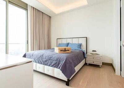 Mandarin Oriental Bangkok  2 Bedroom For Rent