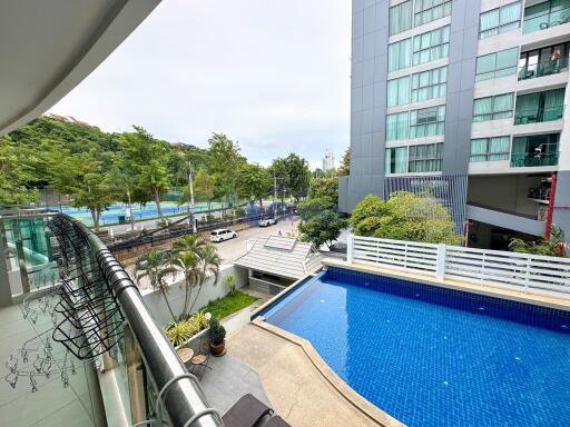 1 Bedroom Condo in The Lofts Pratumnak Pratumnak C007628