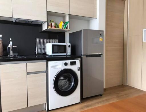 Park 24  2 Bedroom Phrom Phong Condo For Rent