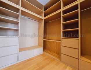 3 Bedroom Apartment For Rent in Phrom Phong