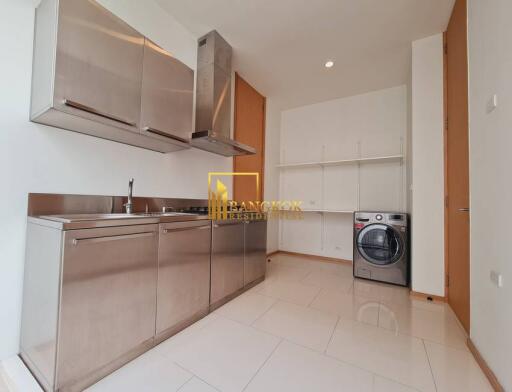 4 Bed Apartment For Rent in Phrom Phong