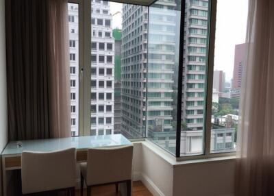 Q Langsuan  2 Bed Condo For Rent or Sale in Chidlom