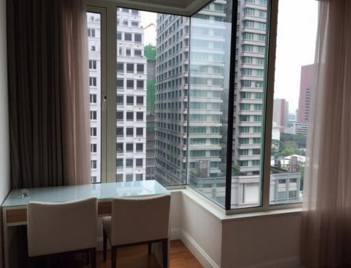 Q Langsuan  2 Bed Condo For Rent or Sale in Chidlom