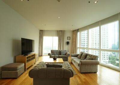 Millennium Residence  3 Bed Condo For Rent in Asoke