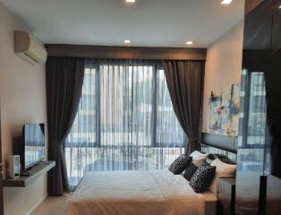 1 Bedroom Condo For Rent And Sale in Trapezo Asoke