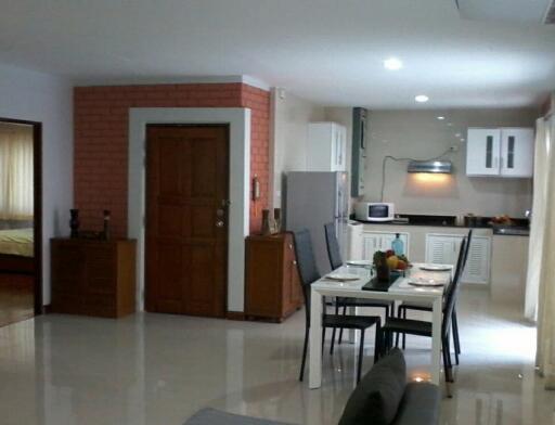 2 Bedroom Apartment For Rent in Phrom Phong