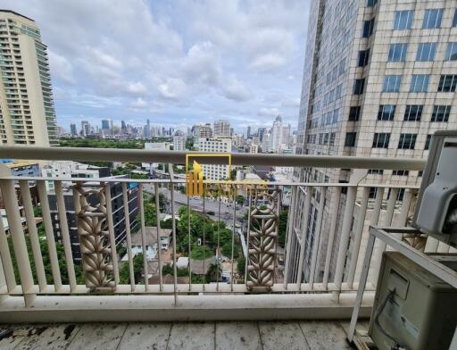 3 Bedroom Condo For Rent in Citi Smart Asoke