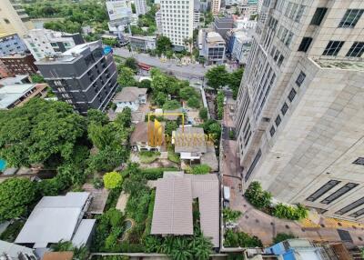 3 Bedroom Condo For Rent in Citi Smart Asoke