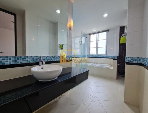 3 Bedroom Condo For Rent in Citi Smart Asoke