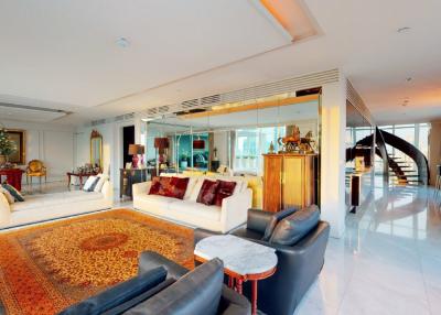 Le Raffine 31  4 Bedroom Duplex For Sale in Phrom Phong