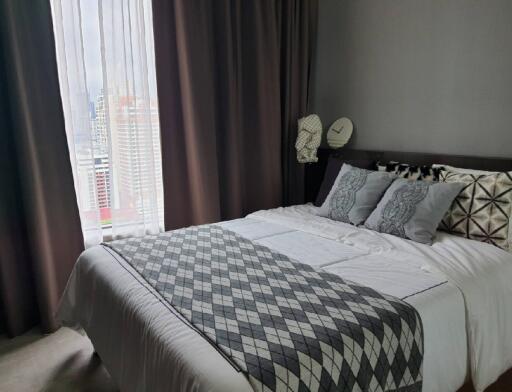 Saladaeng One - Two Bedroom Condo For Rent in Silom