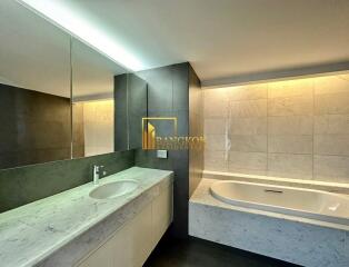 La Citta  3 Bedroom Luxury Condo For Rent in Thonglor