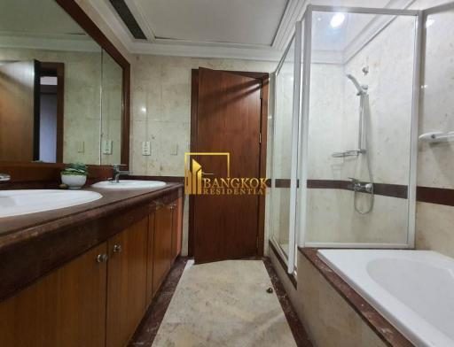 All Seasons Mansion  3 Bedroom Condo For Rent in Ploenchit