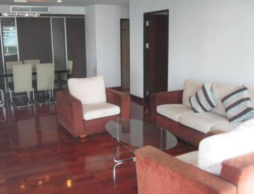 Urbana Langsuan  3 Bedroom Condo For Rent in Chidlom