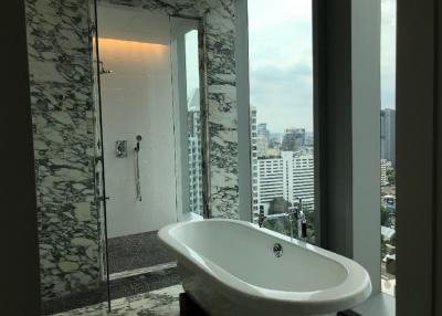 3 Bed For Rent The Ritz Carlton Residences