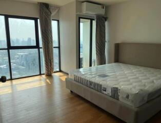 3 Bedroom For Rent in Sathorn Gardens