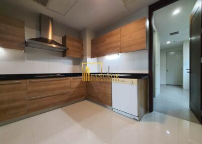 2 Bedroom Apartment For Rent in Thonglor